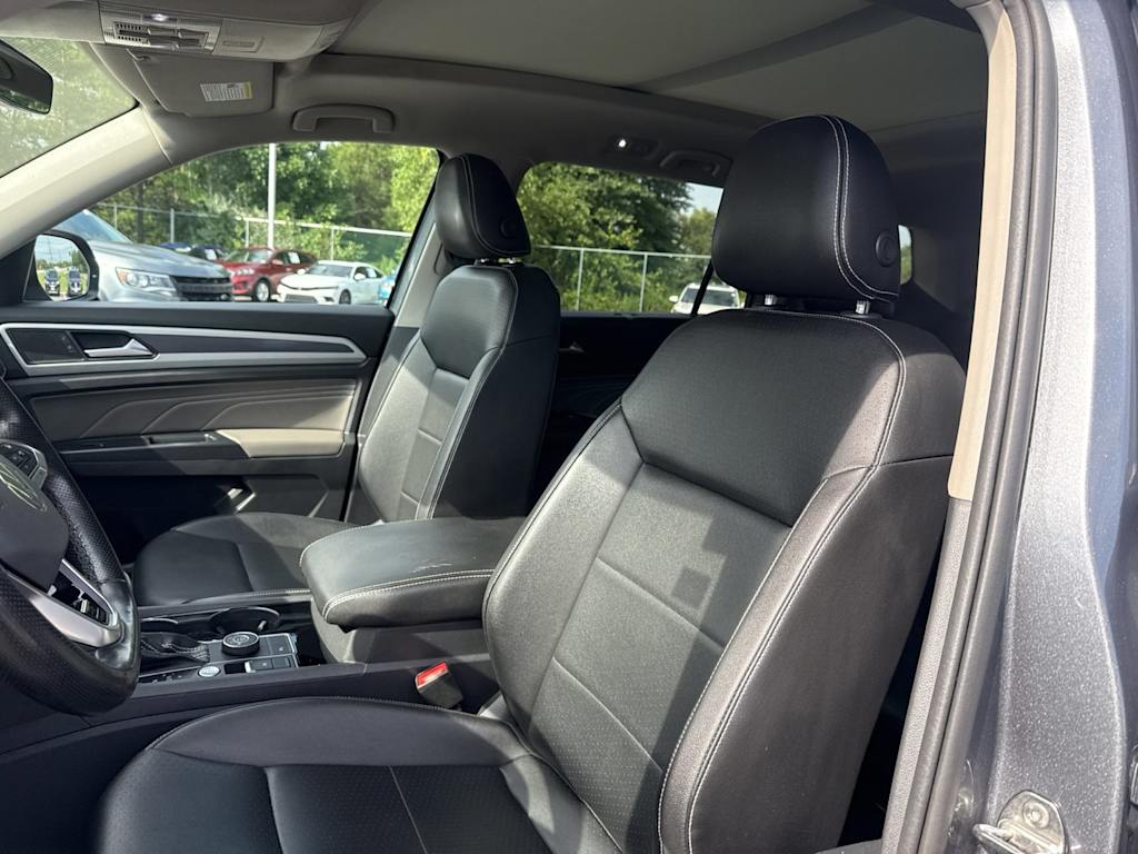 Thumbnail: 2021 Volkswagen Atlas - 9
