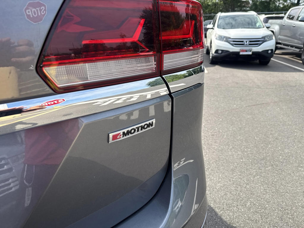 Thumbnail: 2021 Volkswagen Atlas - 20