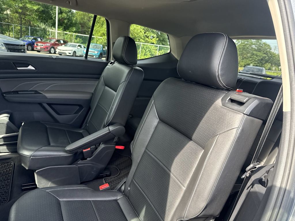 Thumbnail: 2021 Volkswagen Atlas - 11