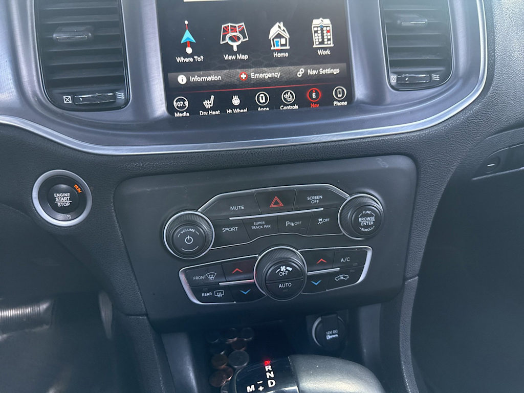 Thumbnail: 2019 Dodge Charger - 21