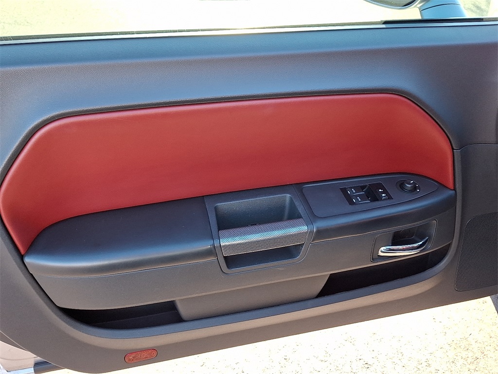 Thumbnail: 2014 Dodge Challenger - 18