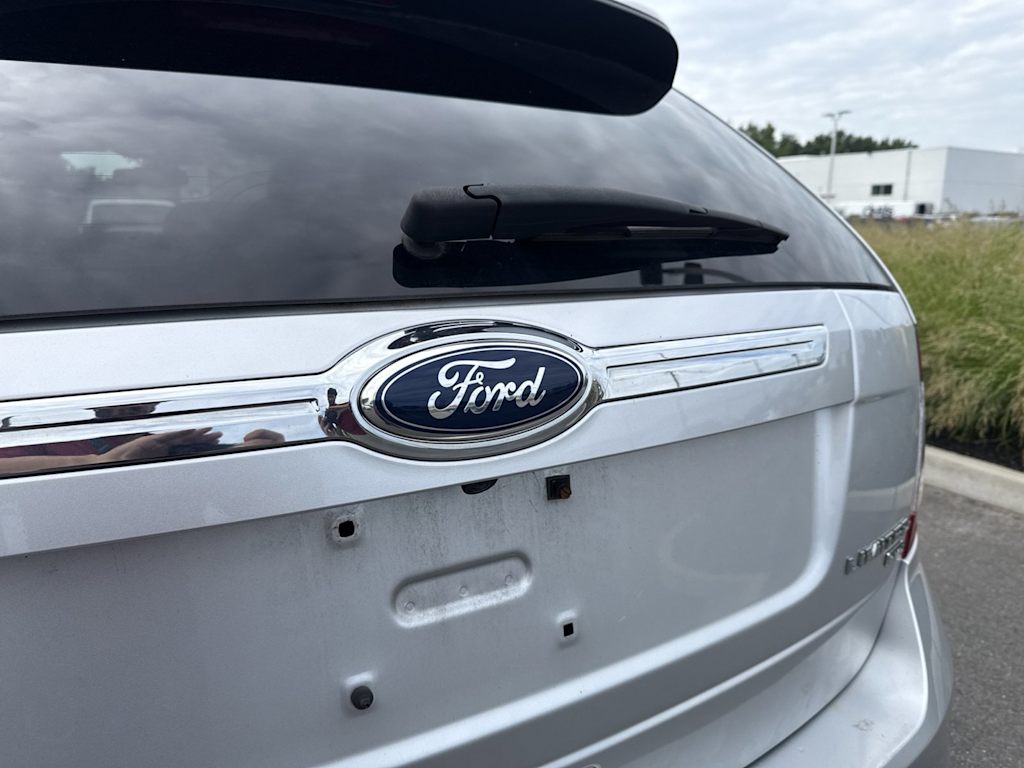 Thumbnail: 2013 Ford Edge - 20