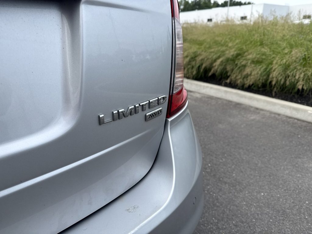 Thumbnail: 2013 Ford Edge - 19
