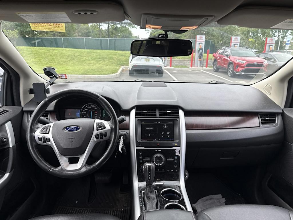 Thumbnail: 2013 Ford Edge - 13