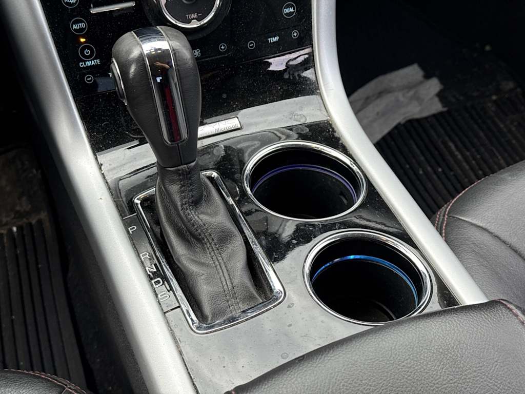 Thumbnail: 2013 Ford Edge - 15