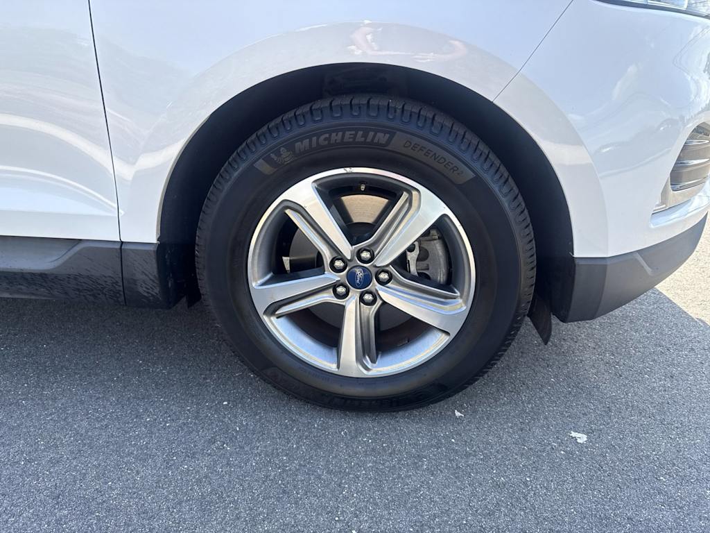 Thumbnail: 2019 Ford Edge - 7