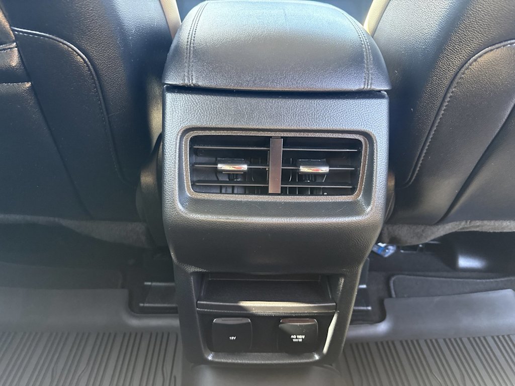 Thumbnail: 2019 Ford Edge - 23