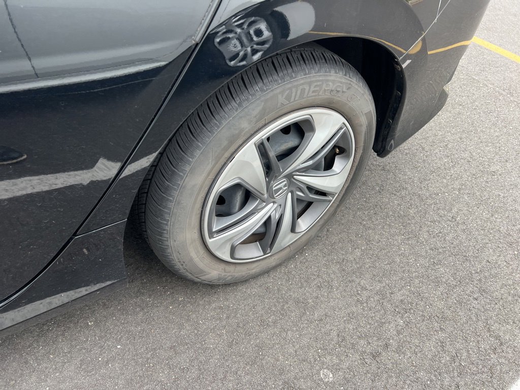 Thumbnail: 2019 Honda Civic - 4