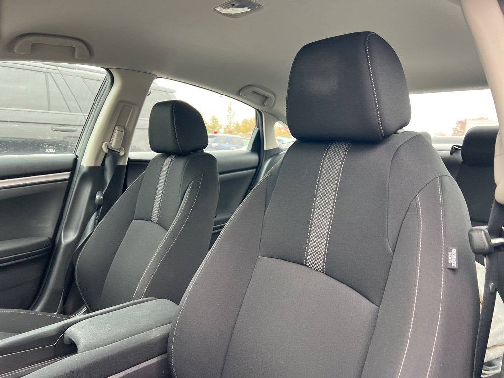 Thumbnail: 2019 Honda Civic - 6