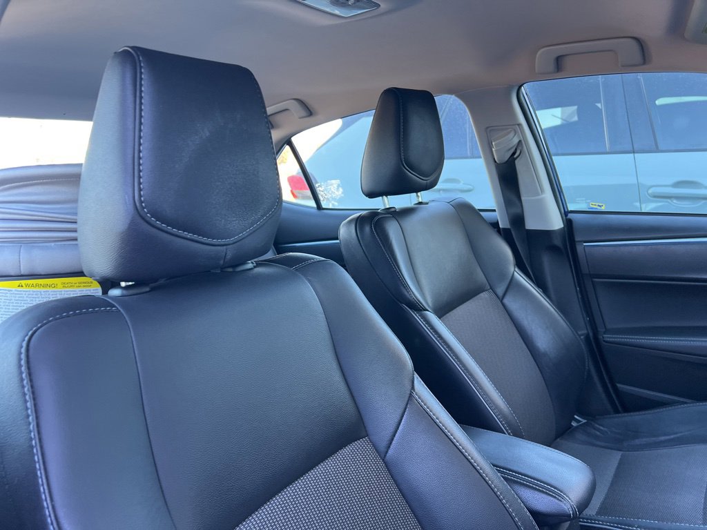 Thumbnail: 2015 Toyota Corolla - 7