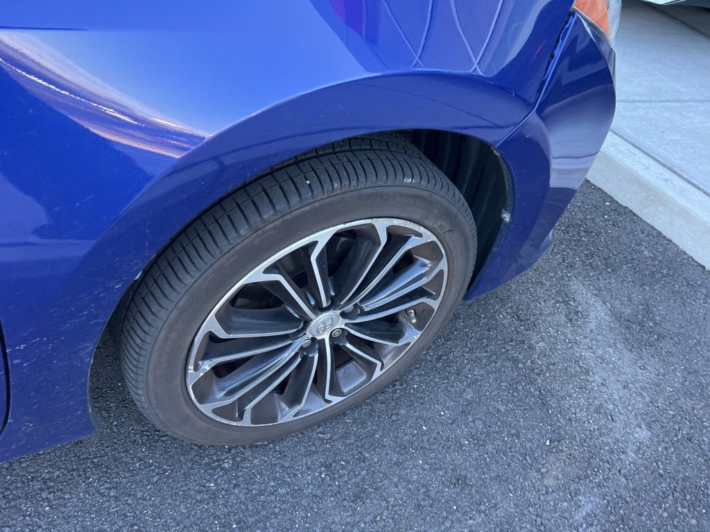 Thumbnail: 2015 Toyota Corolla - 4