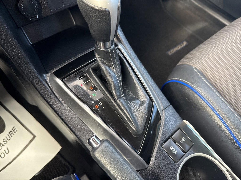 Thumbnail: 2018 Toyota Corolla - 13