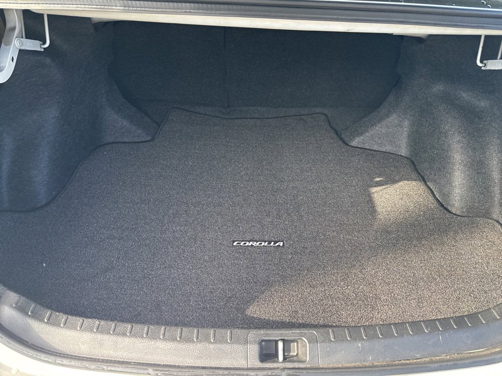 Thumbnail: 2018 Toyota Corolla - 15