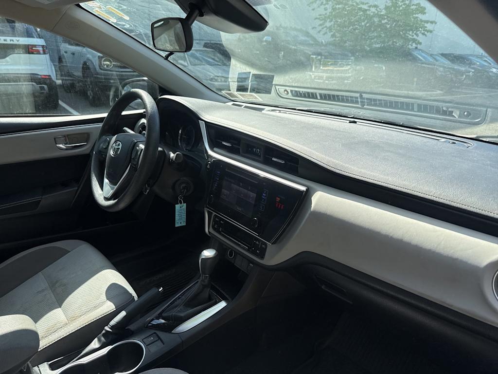 Thumbnail: 2018 Toyota Corolla - 7