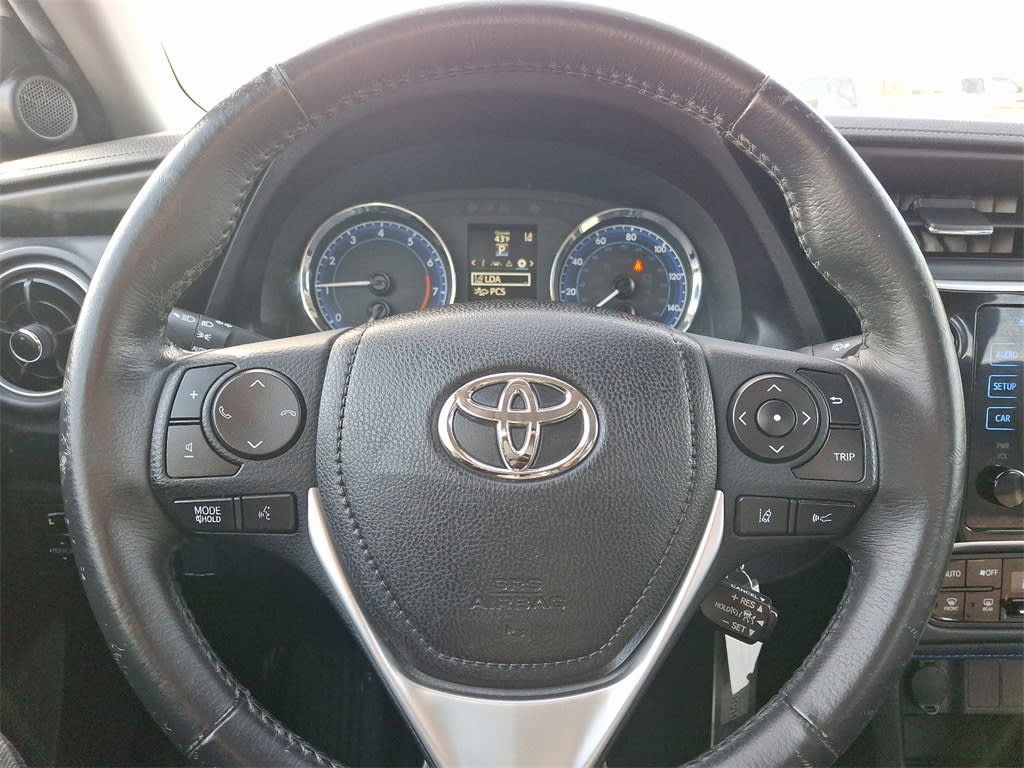 2018 Toyota Corolla SE 9