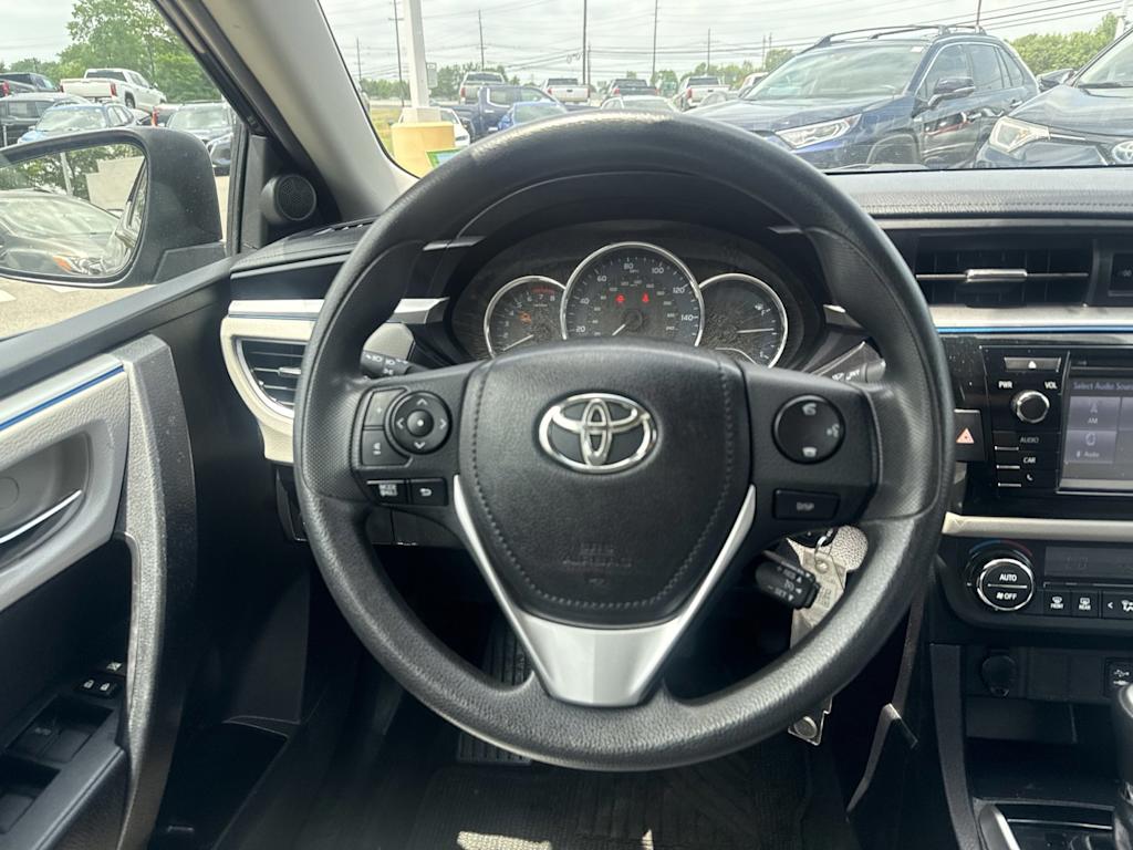 Thumbnail: 2014 Toyota Corolla - 11