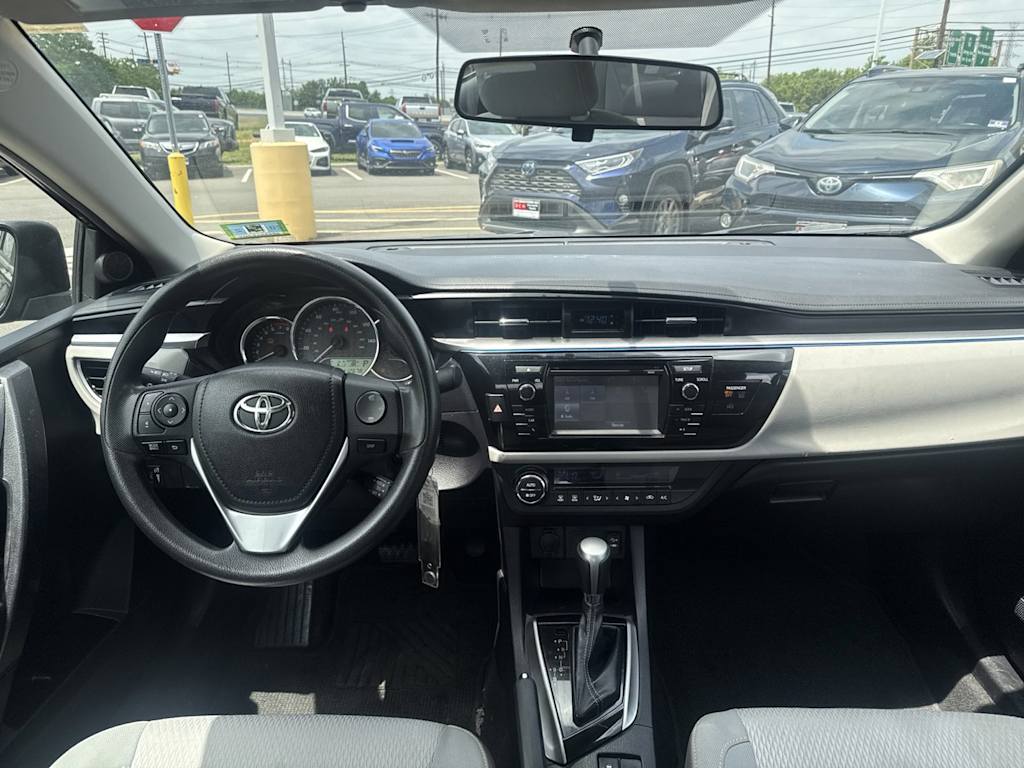 Thumbnail: 2014 Toyota Corolla - 12