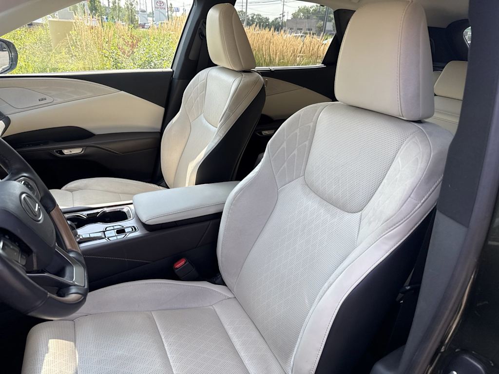 Thumbnail: 2024 Lexus RX - 9