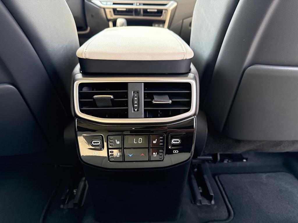 Thumbnail: 2024 Lexus RX - 22