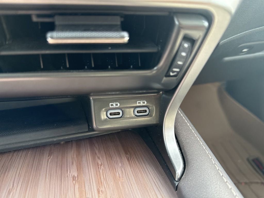 Thumbnail: 2024 Lexus RX - 21