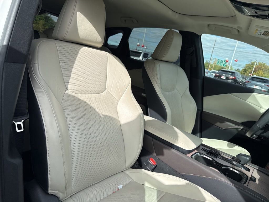 Thumbnail: 2024 Lexus RX - 9