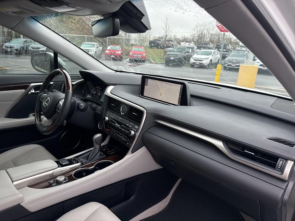 Thumbnail: 2019 Lexus RX - 9