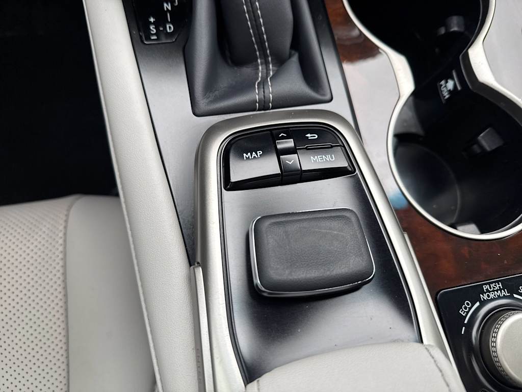 Thumbnail: 2019 Lexus RX - 23