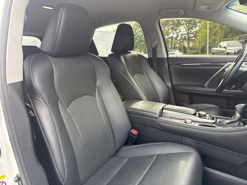 Thumbnail: 2019 Lexus RX - 10