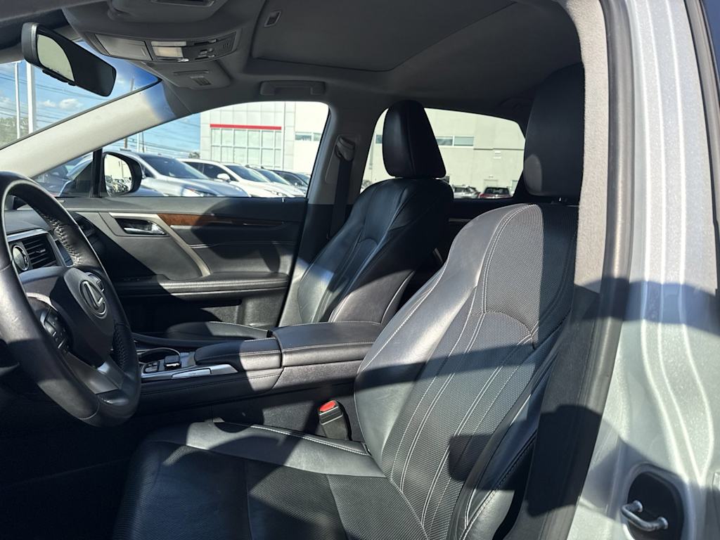 Thumbnail: 2017 Lexus RX - 9
