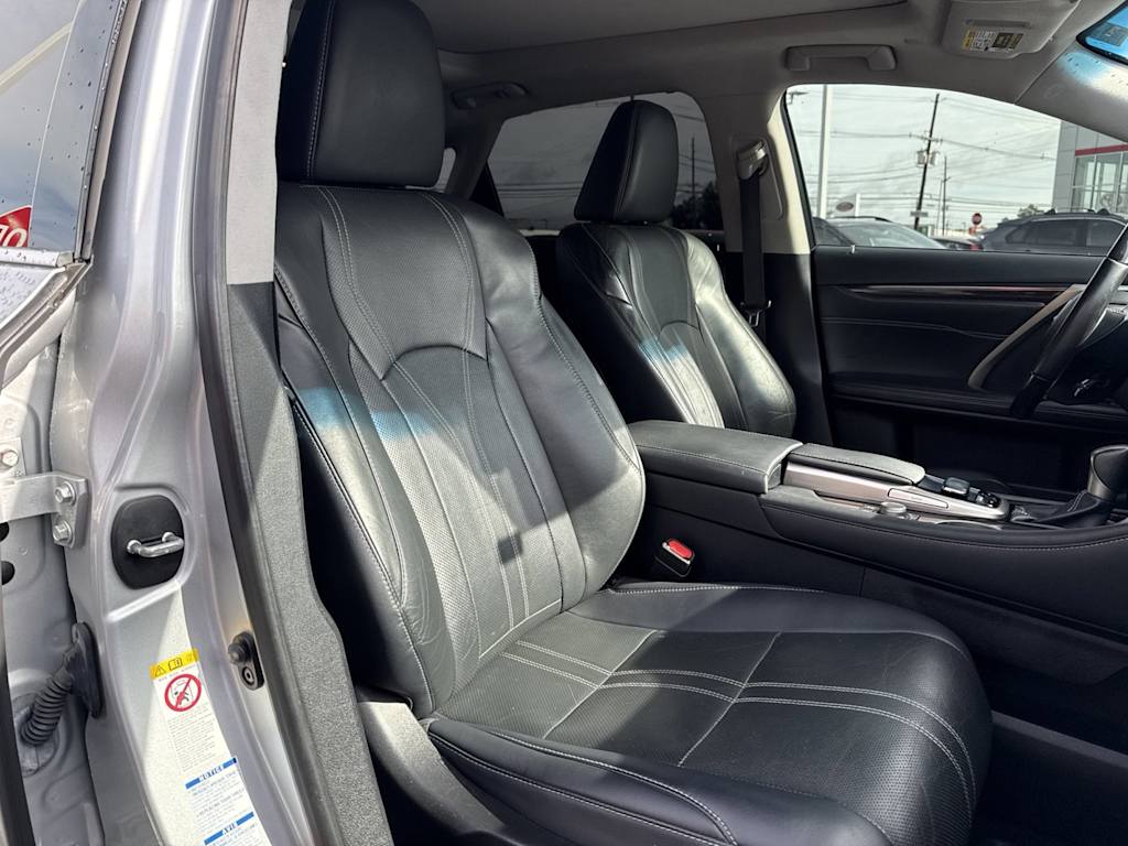 Thumbnail: 2019 Lexus RX - 10