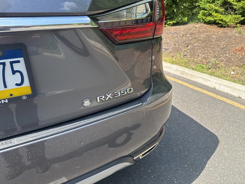 Thumbnail: 2020 Lexus RX - 6