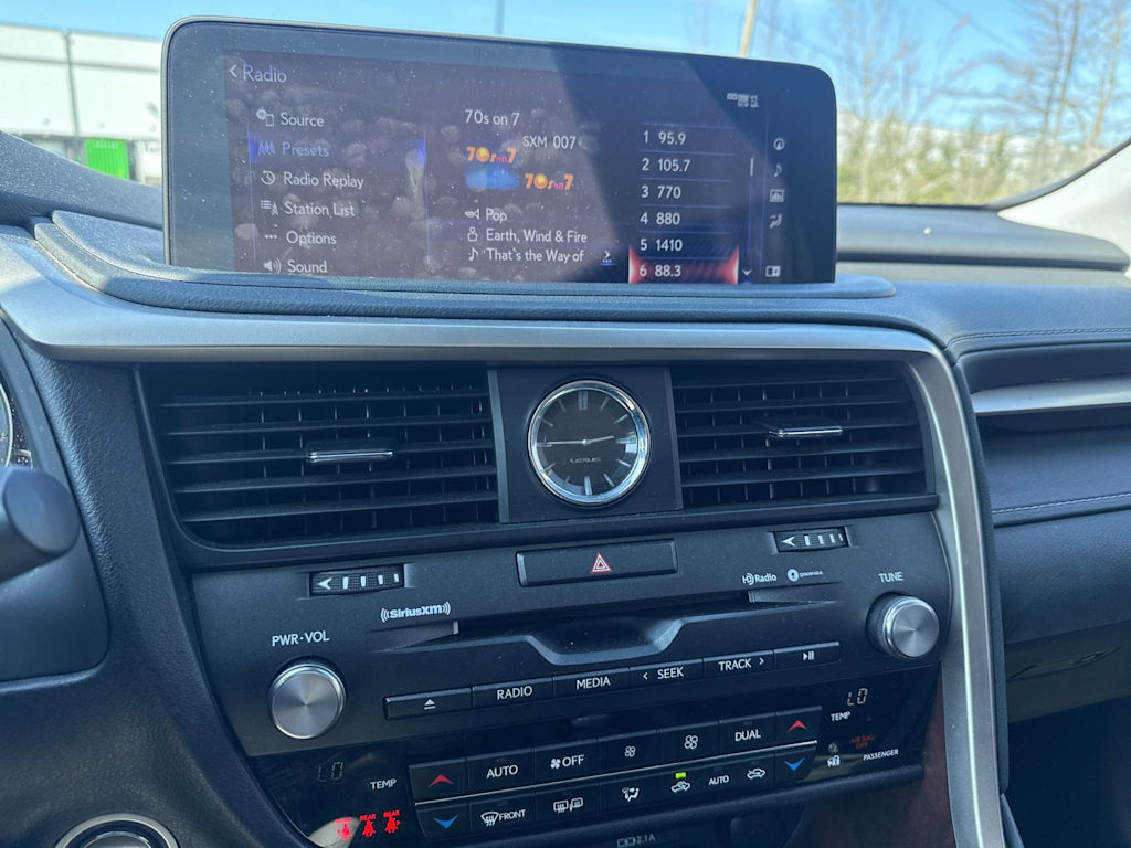 Thumbnail: 2020 Lexus RX - 21