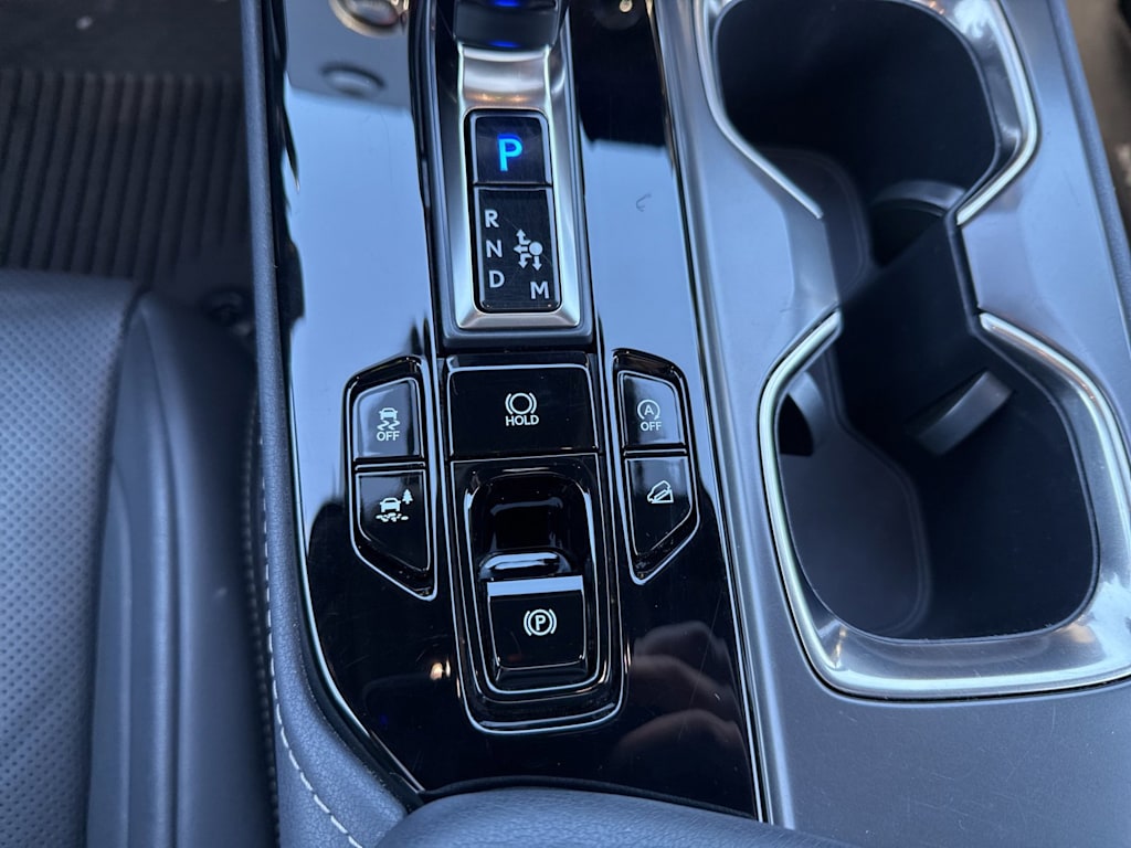 Thumbnail: 2024 Lexus ES - 31