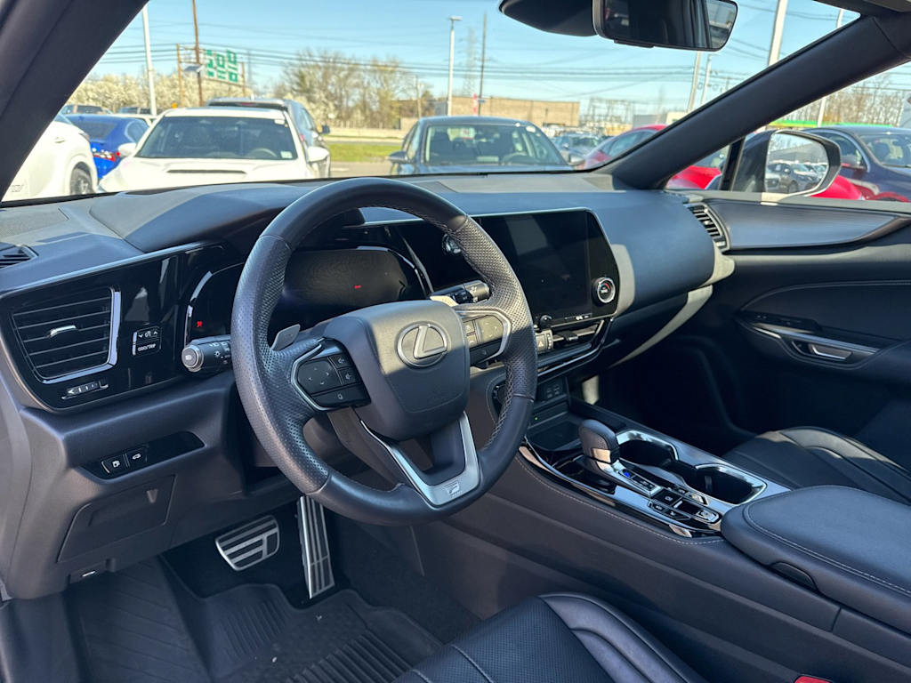 Thumbnail: 2024 Lexus ES - 2