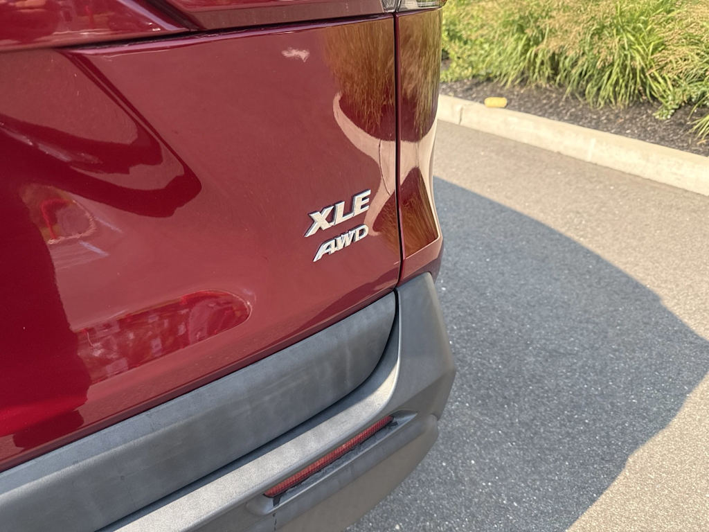 Thumbnail: 2023 Toyota RAV4 - 19