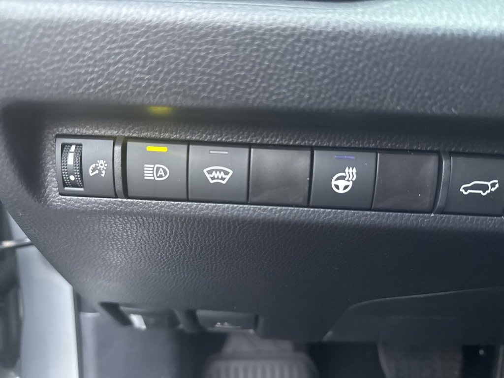 Thumbnail: 2025 Toyota RAV4 - 13