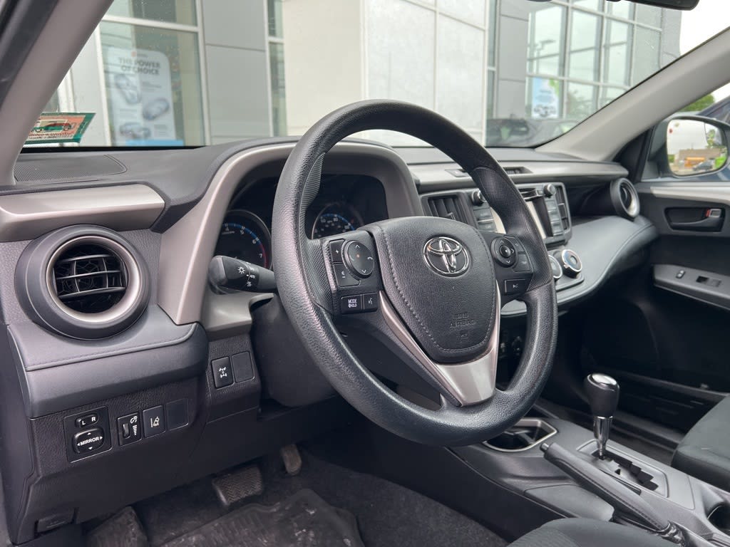 2017 Toyota RAV4 LE 2
