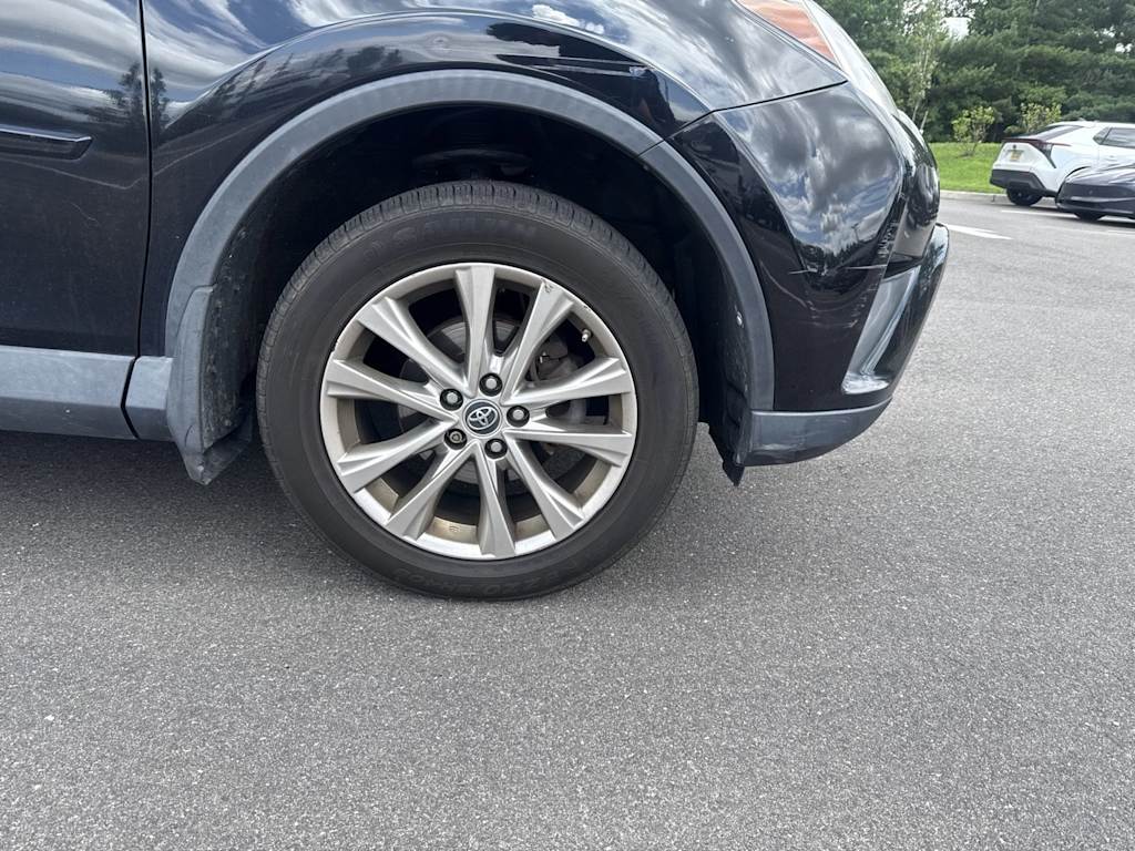 Thumbnail: 2018 Toyota RAV4 - 7