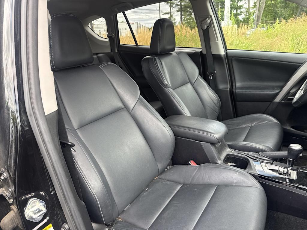 Thumbnail: 2018 Toyota RAV4 - 10