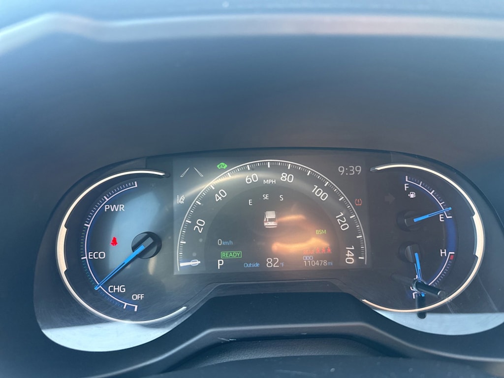 Thumbnail: 2019 Toyota RAV4 - 16