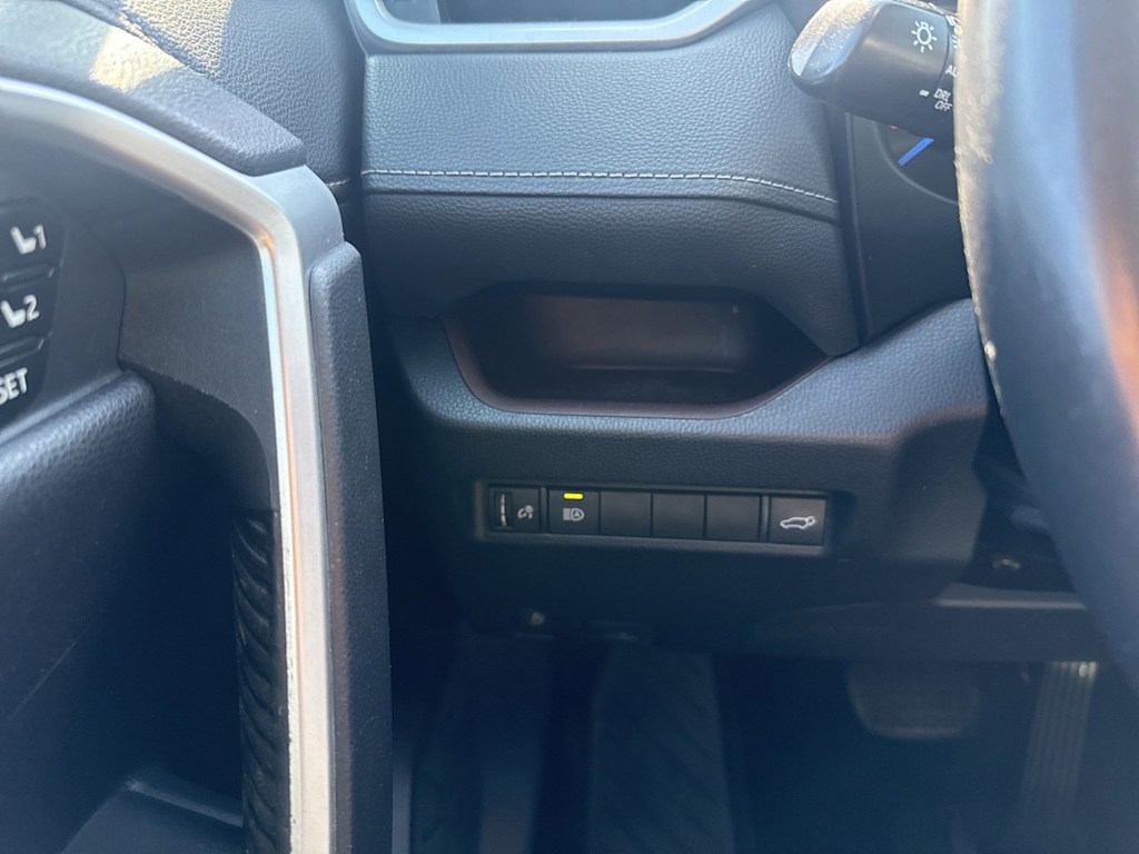 Thumbnail: 2019 Toyota RAV4 - 27