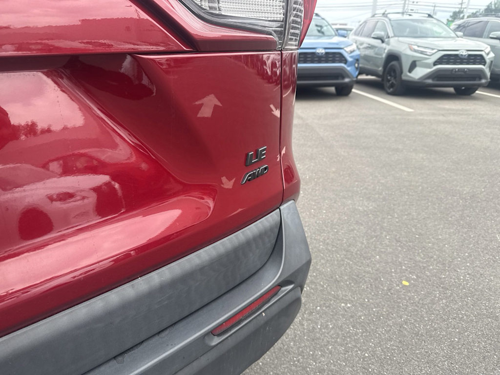 Thumbnail: 2020 Toyota RAV4 - 19