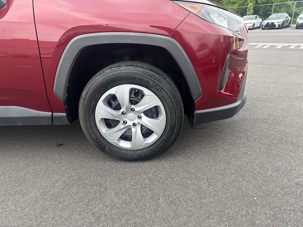 Thumbnail: 2020 Toyota RAV4 - 7