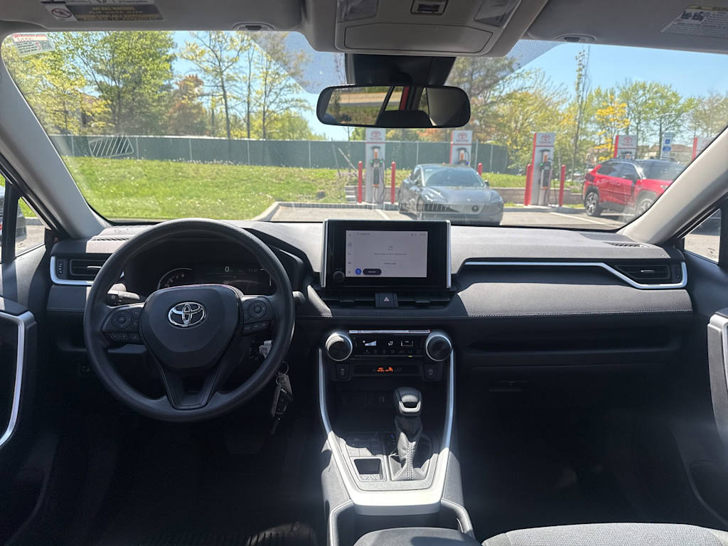 Thumbnail: 2025 Toyota RAV4 - 13