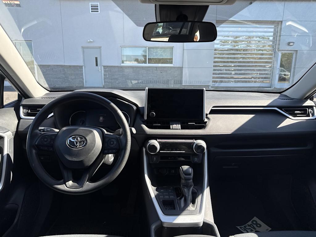 Thumbnail: 2025 Toyota RAV4 - 11