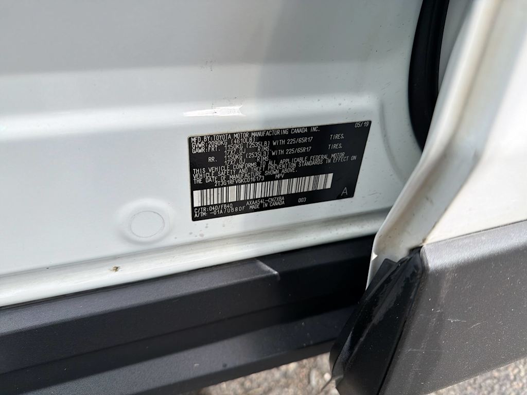 Thumbnail: 2019 Toyota RAV4 - 19