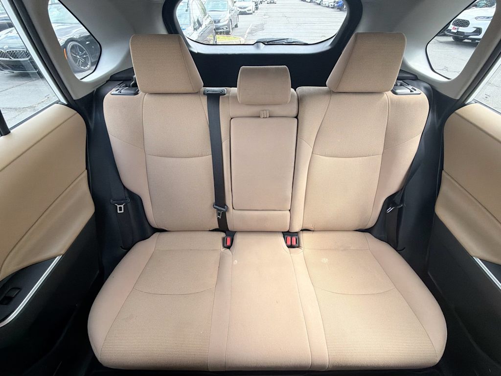 Thumbnail: 2019 Toyota RAV4 - 26
