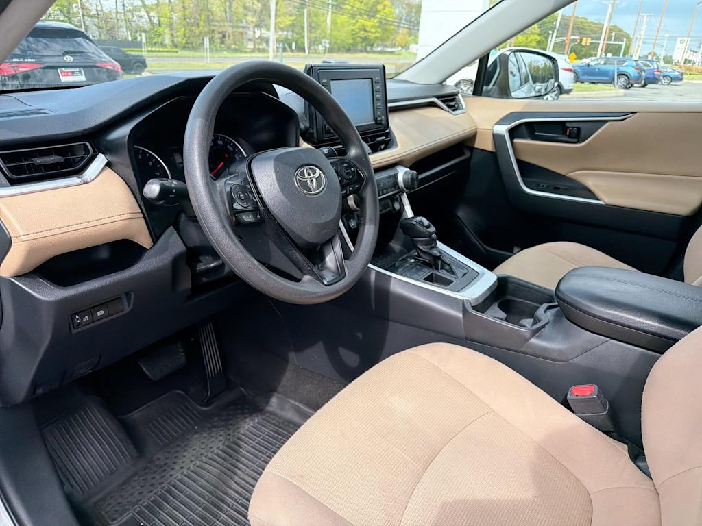 Thumbnail: 2019 Toyota RAV4 - 2