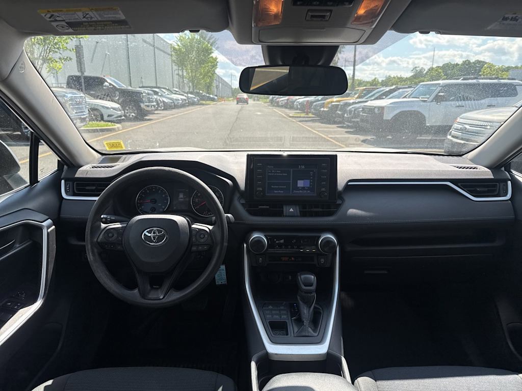 Thumbnail: 2019 Toyota RAV4 - 13