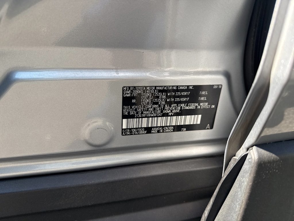Thumbnail: 2019 Toyota RAV4 - 17